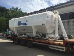 Low Level Horizontal Cement Silo 36m³ with Self Installing Screw Low Level Horizontal Cement Silo 36m³ with Self Installing Screw