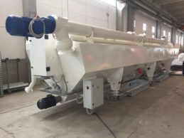 Low Level Horizontal Cement Silo for Container 36m³ Low Level Horizontal Cement Silo for Container 36m³