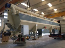 Low Level Horizontal Cement Silo for Container 36m³ Low Level Horizontal Cement Silo for Container 36m³